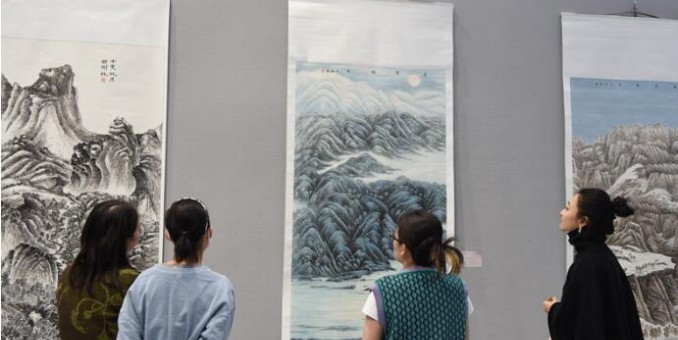 “正本清源——周本剛工作室作品展”在呼和浩特開(kāi)展