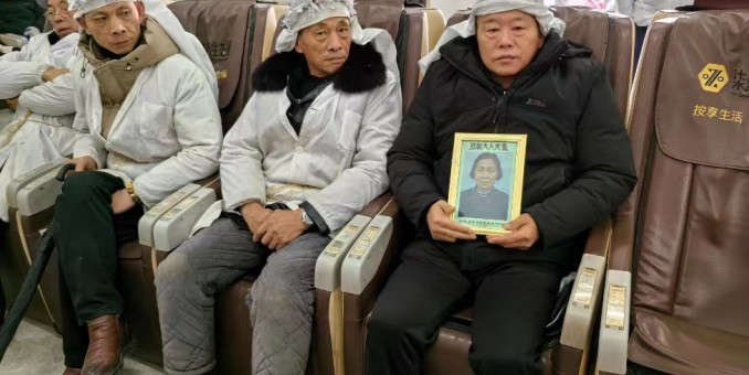 歷來(lái)往事成回憶  仰止高山永耀光