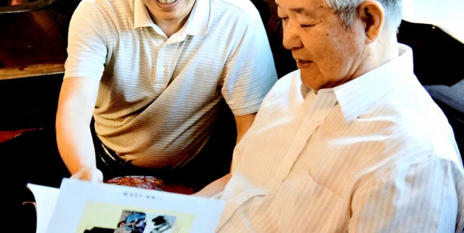 裴懷亮上將會(huì)見中國軍地書畫院代表 鼓勵(lì)當(dāng)好踐行文化自信旗手