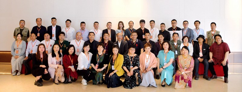 點擊打開原圖 《建黨百年世界華人書畫大典》在上海啟動