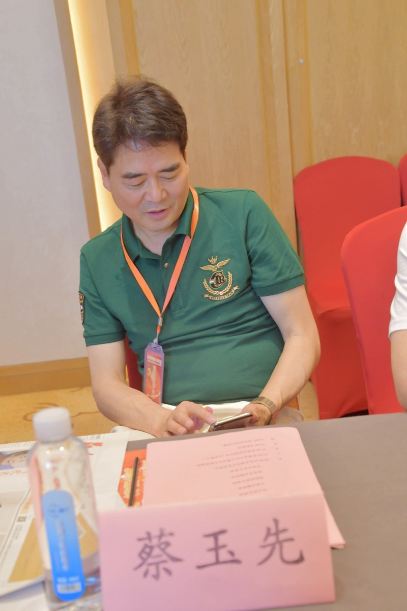 點擊打開原圖 《建黨百年世界華人書畫大典》在上海啟動